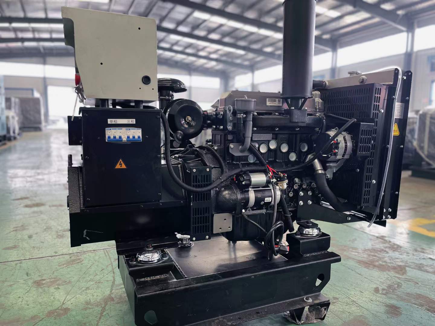 延平如何降低电感性负载对发电机的影响？