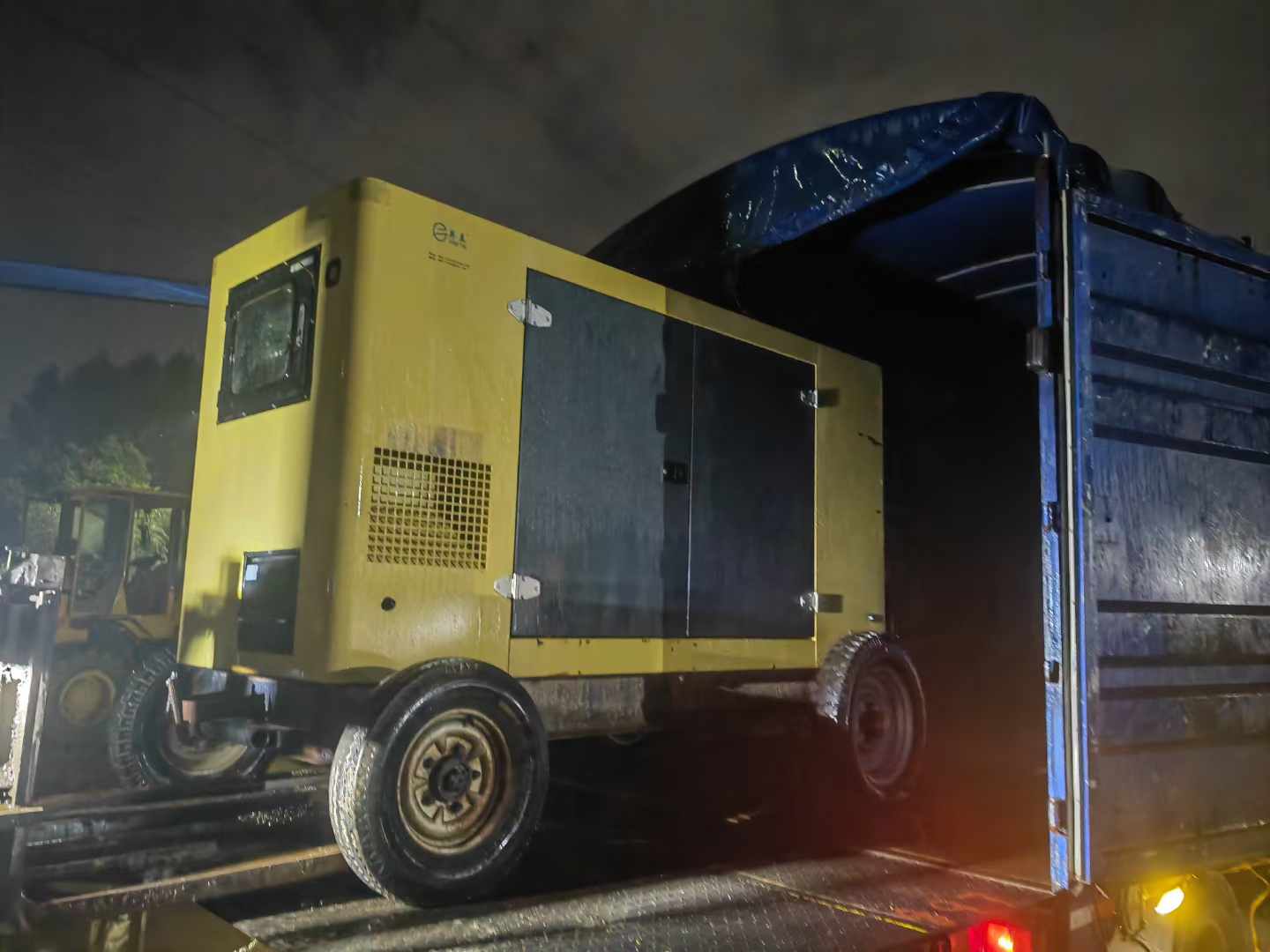 延平如何根据负载特性选择合适的柴油发电机？