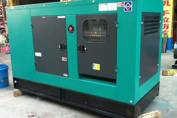 延平如何检查机油的使用时间？