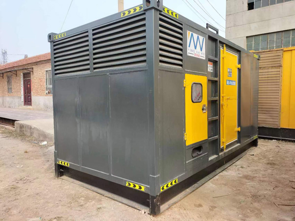 延平进行柴油发电机组电瓶性能测试时，有哪些注意事项？